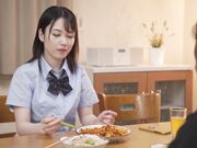 被视为问题小孩的亲戚女儿在渣男家寄养  堀北湾1