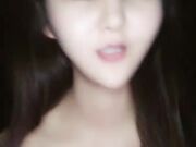 网红脸妹子夜晚驾车和炮友户外车震黑绳捆绑性感丁字裤