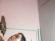 大胸小姐姐 无怨无悔任君摆布 口交后入打飞机各种手段全使出来