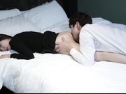 喝完酒送女同事回家后她就开始发骚勾引我了