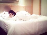 清纯水嫩的性感大学美女为了赚零花钱校外做兼职