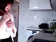 我拿你当邻居你竟然迷奸我