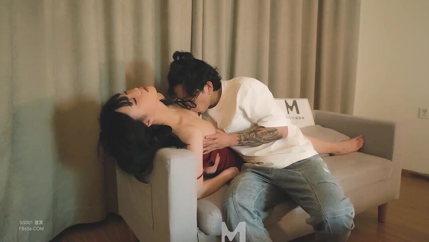 恋爱辅助器 女上司恋爱攻略 寻小小