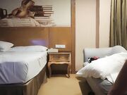 重金忽悠足浴小姐姐享受良家的肉体身姿曼妙